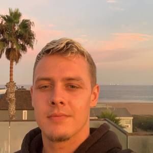 Meet your Posher, Kory